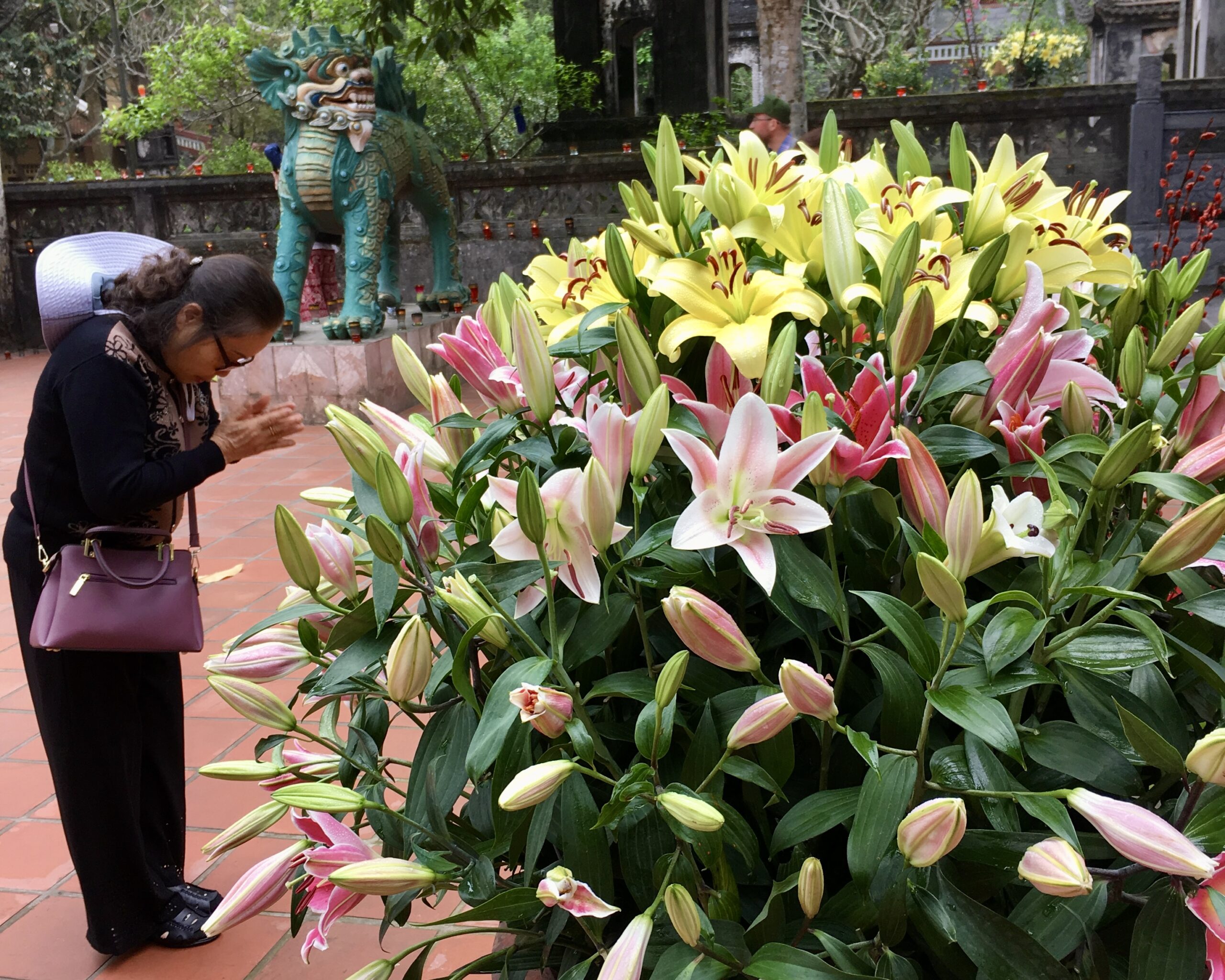 Modlitba v chrámoch voňavého údolia